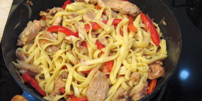 Рецепт лапши с куриной грудкой по-китайски
