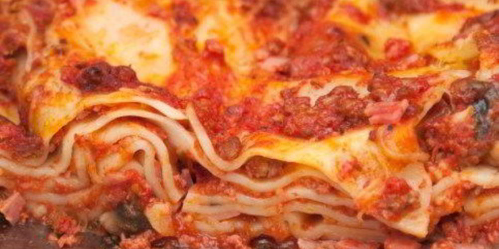 Как приготовить лазанья болоньезе с сыром проволоне