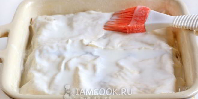 Рецепт лазаний из лаваша с фаршем и сметанным соусом