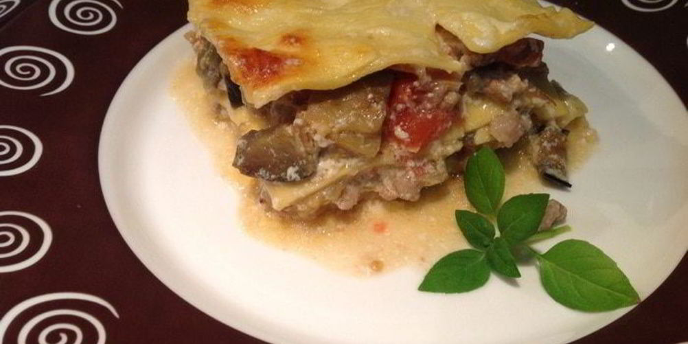 Как приготовить лазанья с баклажанами и индейкой