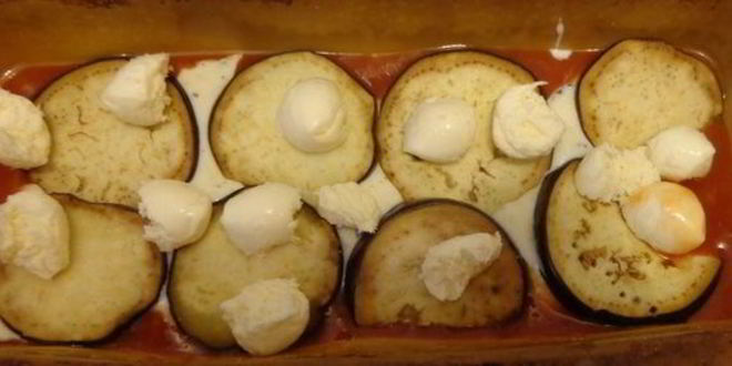 Рецепт лазаний с баклажанами, рикоттой и моцареллой