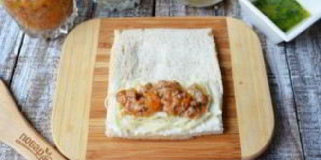 Рецепт рулета лазанья в чесночном хлебе