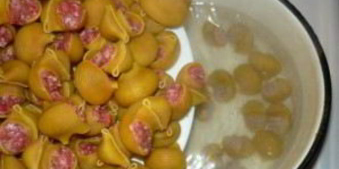 Рецепт фаршированных ракушек под сливочным соусом