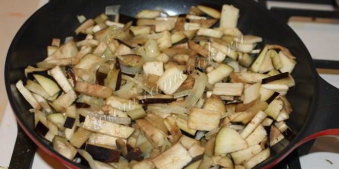 Рецепт макарон с баклажанами и помидорами