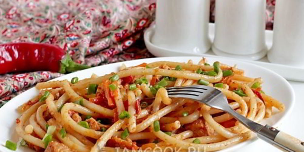 Как приготовить макароны с куриным филе и овощами
