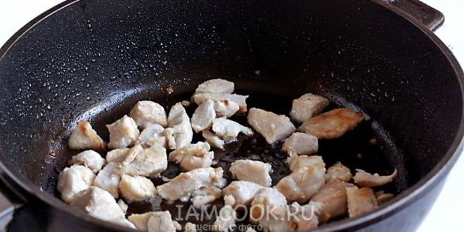 Рецепт макарон с куриным филе и овощами