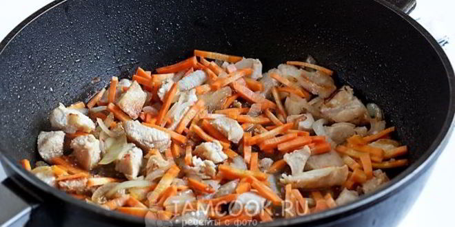 Рецепт макарон с куриным филе и овощами