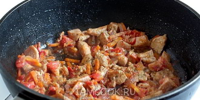 Рецепт макарон с куриным филе и овощами