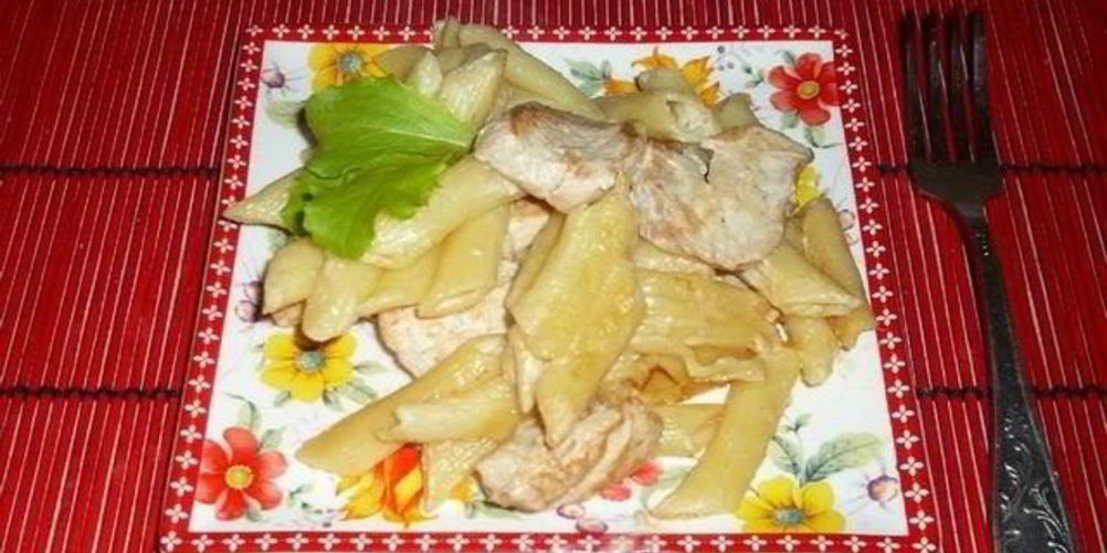 Как приготовить макароны с курицей в сырном соусе