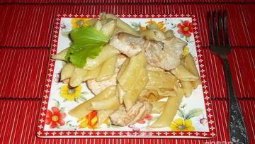 Рецепт Макарон с курицей в сырном соусе