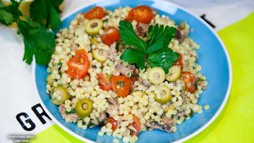 Рецепт Макарон с тунцом и томатами