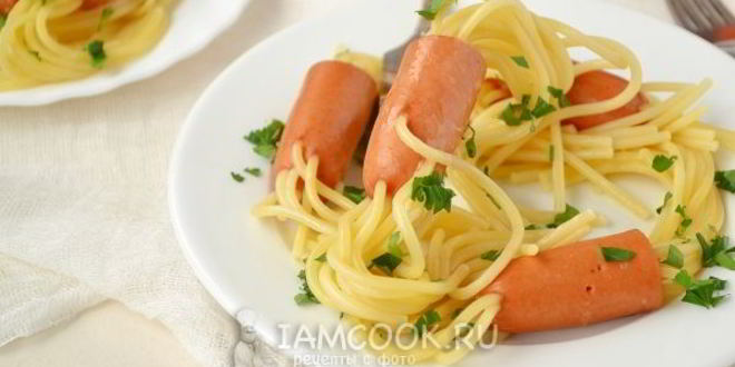 Рецепт макарон в сосисках