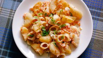 Рецепт Макарон, запеченных с помидорами и брынзой