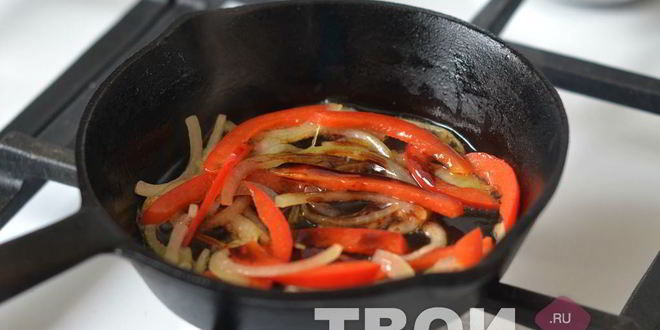 Рецепт пасты с бальзамическим перцем и луком