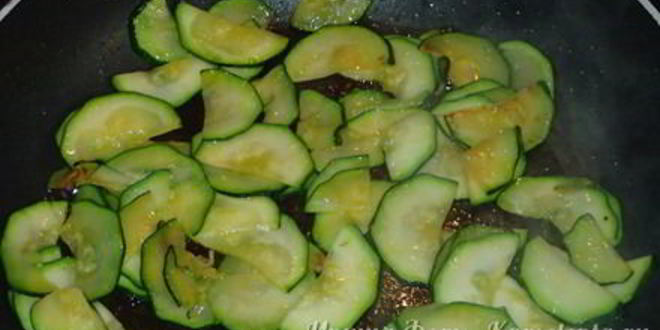 Рецепт пасты с креветками и цукини