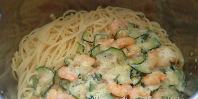 Рецепт пасты с креветками и цукини