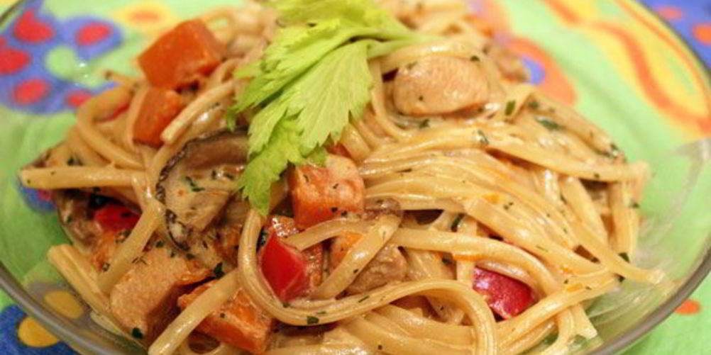 Как приготовить пасту с овощами в сливочном соусе