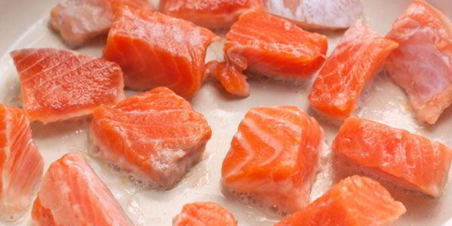 Рецепт пасты с семгой и креветками