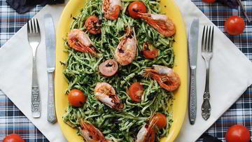 Рецепт Пасты со шпинатом и креветками