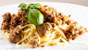 Рецепт Спагетти с мясом и орехами