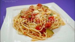 Рецепт Спагетти с цукини, томатами и моцареллой