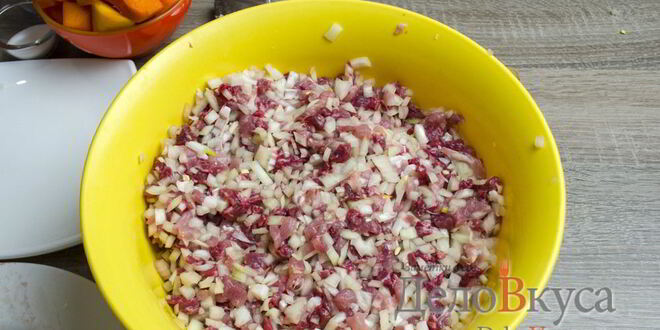 Рецепт мантов с мясом и тыквой в мультиварке