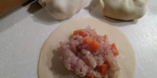 Рецепт мантов с острым соусом