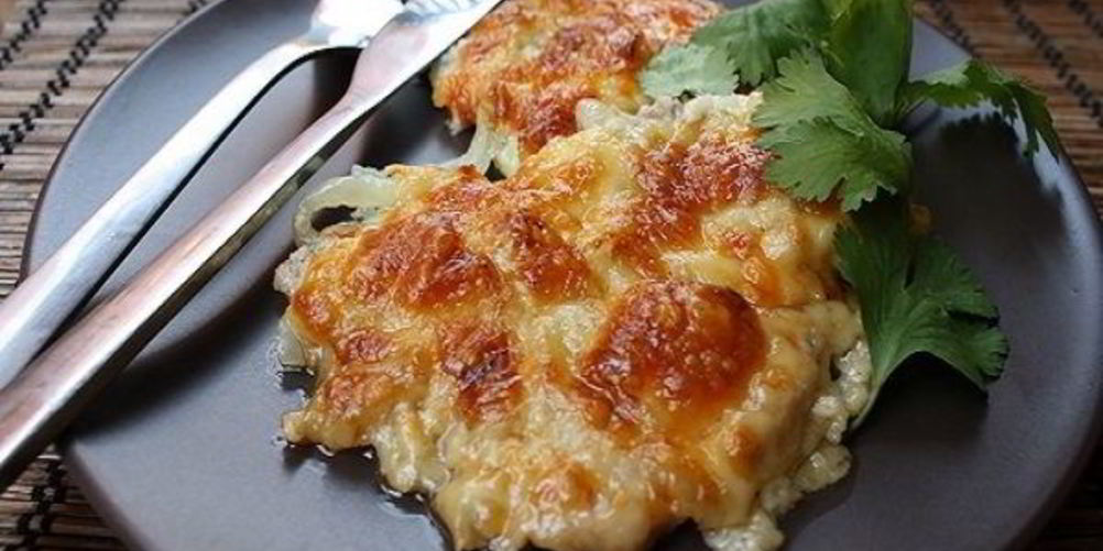 Как приготовить мясо по-французски с брынзой