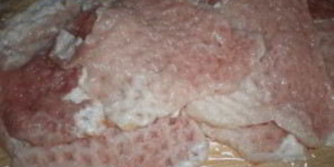 Рецепт мяса по-французски с грибами и помидорами