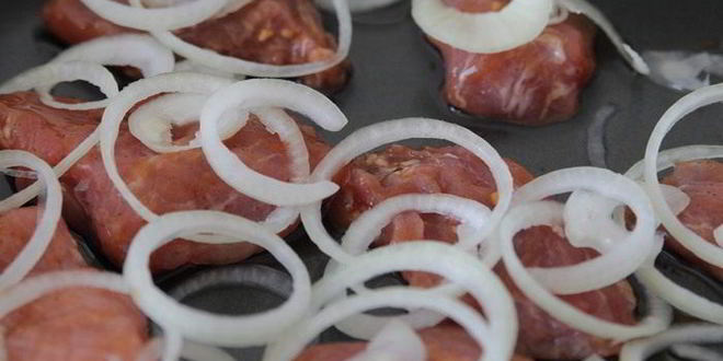 Рецепт мяса по-французски в маринаде