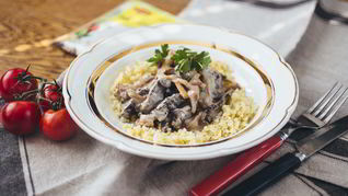 Рецепт Бефстроганова с лисичками