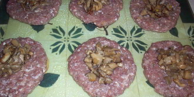 Рецепт биточков с вешенками