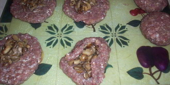 Рецепт биточков с вешенками