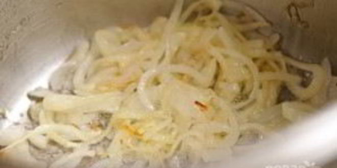 Рецепт говядины с баклажанами и помидорами в духовке