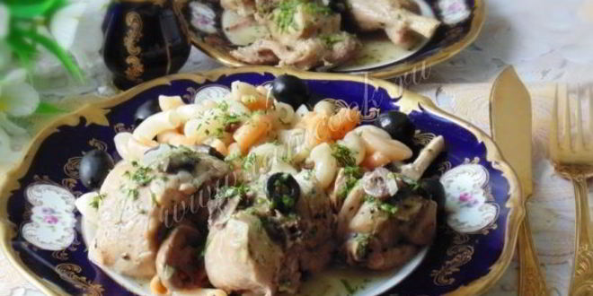 Рецепт кролика с грибами в белом вине