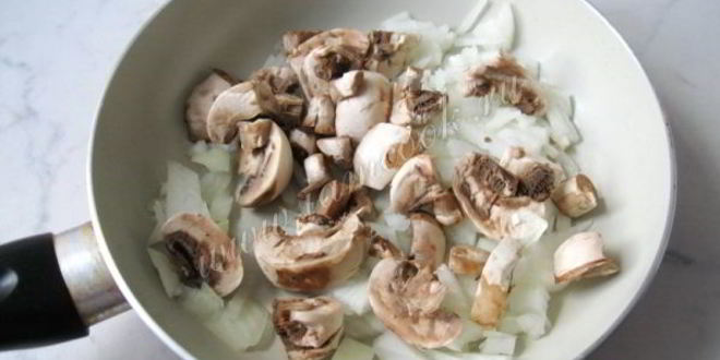 Рецепт кролика с грибами в белом вине