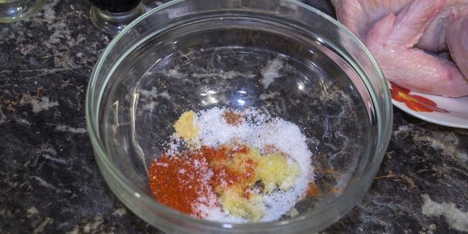 Рецепт курицы в фольге целиком в духовке