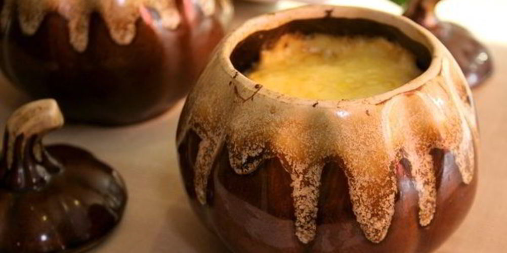 Как приготовить курицу в горшочках с овощами