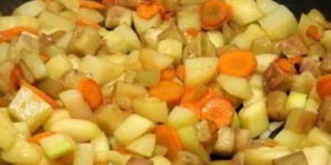 Рецепт курицы в горшочках с овощами