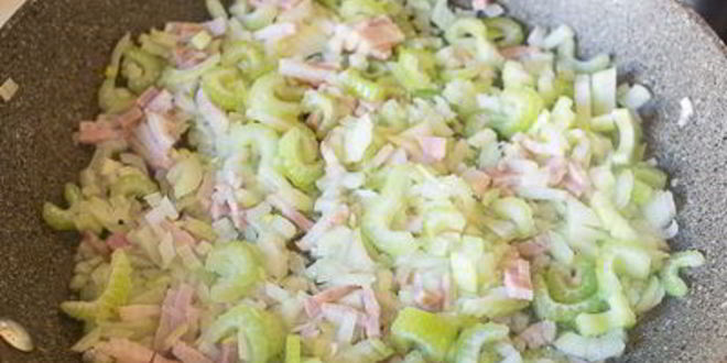 Рецепт курицы, запеченной в средиземноморском соусе