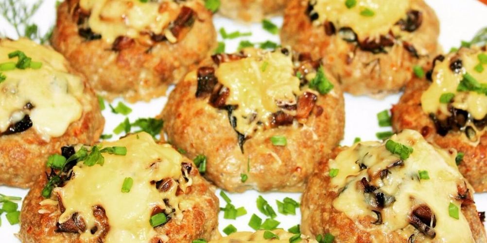 Как приготовить мясные гнезда с грибами в духовке