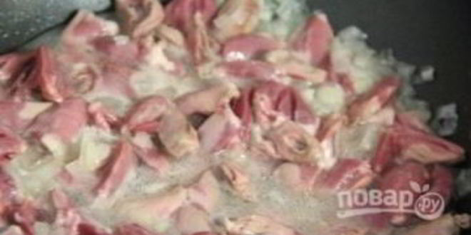 Рецепт подливы из куриных сердечек