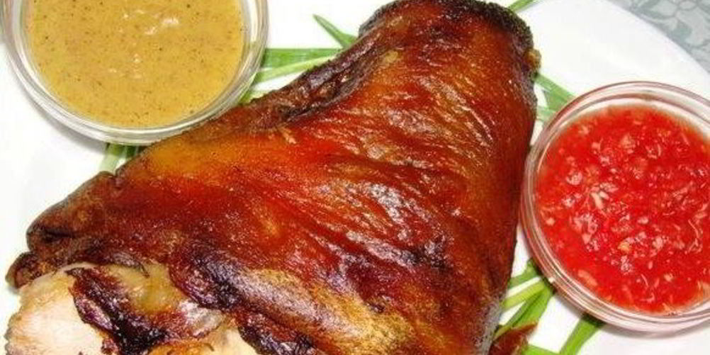 Как приготовить рульку в коптильне