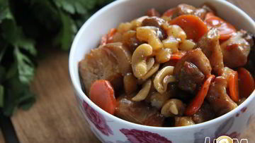 Рецепт Свинины с кешью, ананасами и соевым соусом