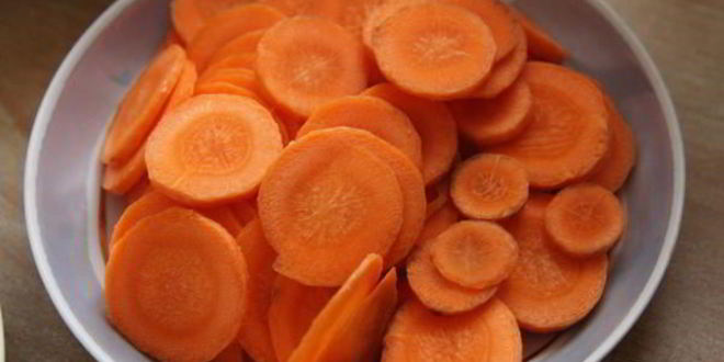 Рецепт свинины с кешью, ананасами и соевым соусом