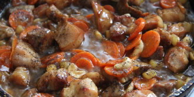 Рецепт свинины с кешью, ананасами и соевым соусом