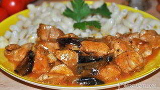 Рецепт Свинины, тушенной с черносливом