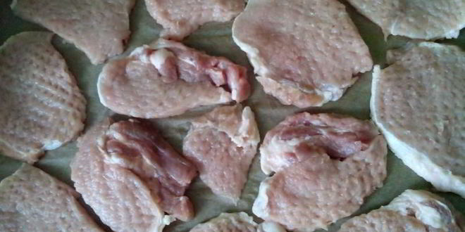 Рецепт свинины запеченной с помидорами и сыром в духовке