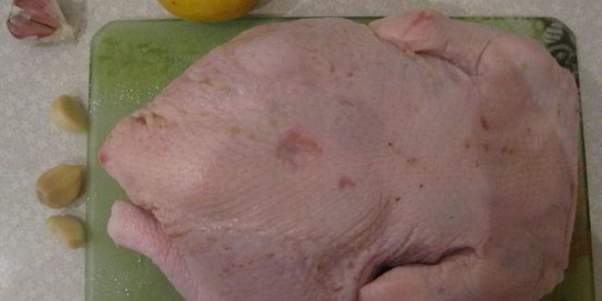 Рецепт цыпленка в лимонном соке с фаршированными баклажанами