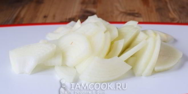 Рецепт жареного мяса с луком на сковороде